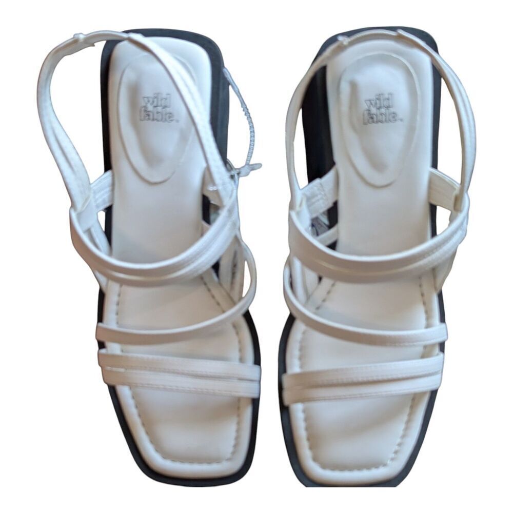 Wild Fable Stephanie White Strappy Platform Sandals Size 7 Memory Foam NWT